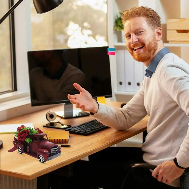 Adornos de camiones de Navidad de Año Nuevo, regalos clásicos de Navidad para niños, decoración de escritorio de vacaciones para el hogar - imagen 2