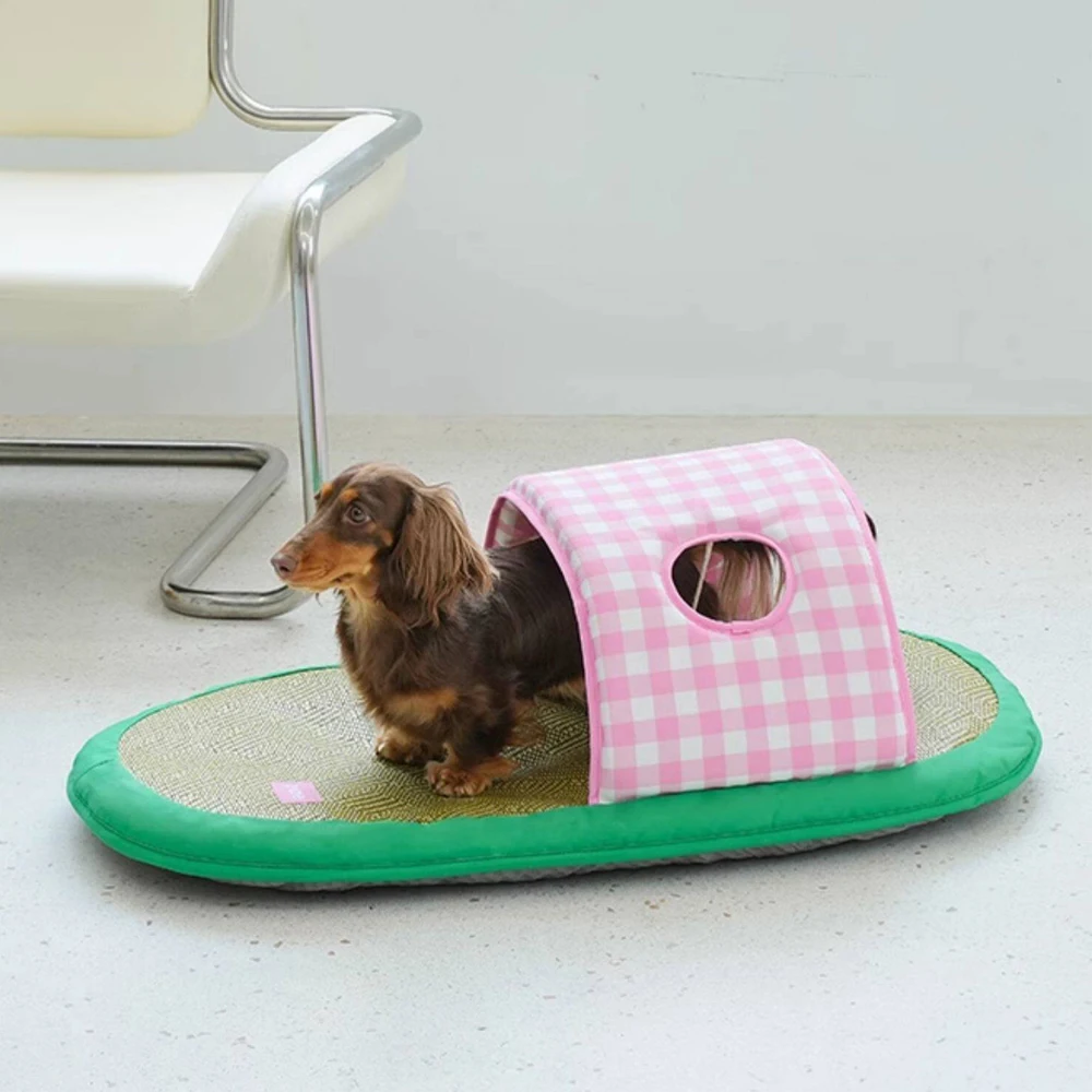 Cama de ratán tejida para perros – Refrescante y acolchada para verano