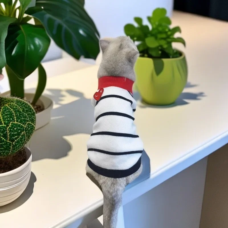 Otoño e Invierno cárdigan tejido para mascotas suéter perro gato POLO a rayas ropa para mascotas ropa para perros y gatos - imagen 3