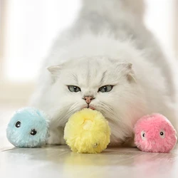 Pelota interactiva con hierba gatera para gatos