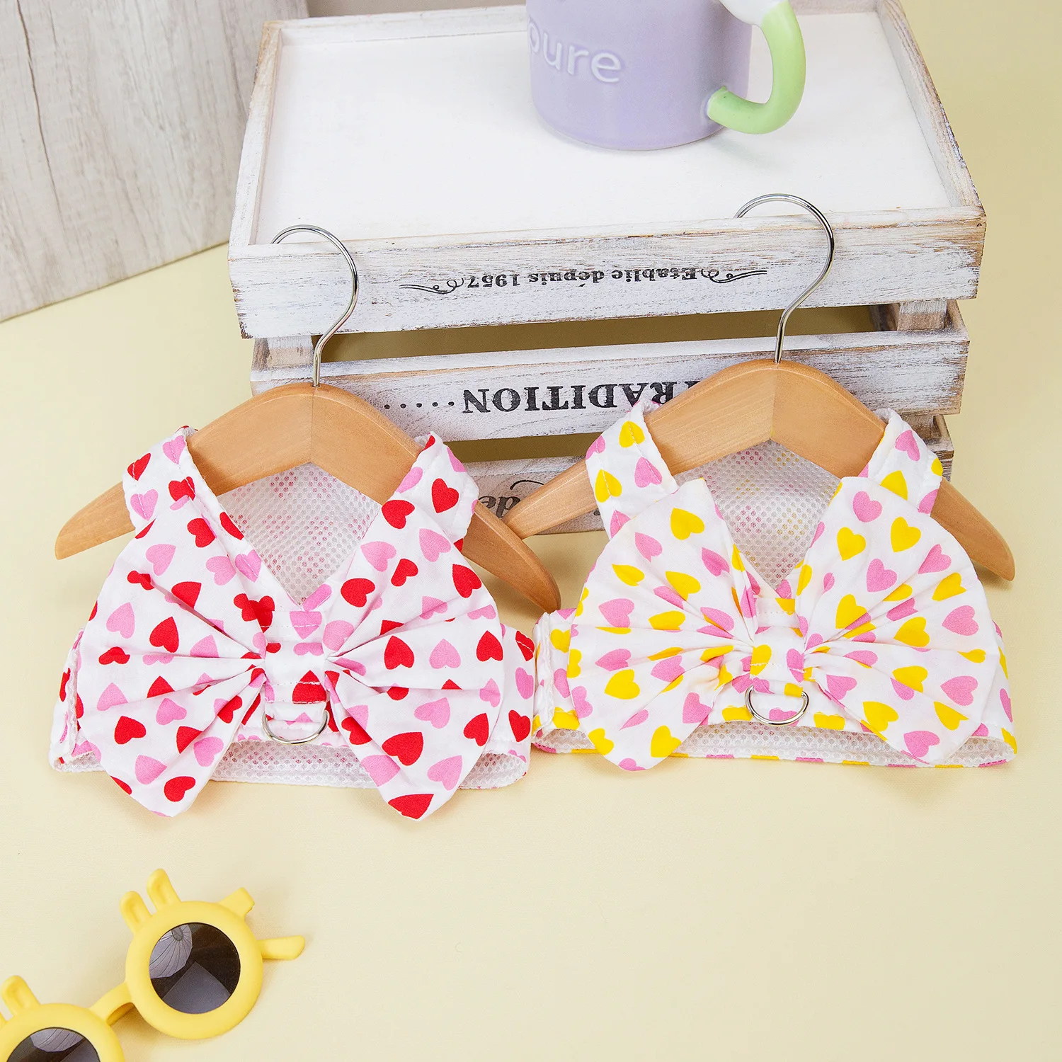 Conjunto de cuerda de tracción con lazo de amor para mascotas, ropa de primavera para perros, ropa para gatos Schnauzer de peluche, Collar para perros con pecho y espalda - imagen 3