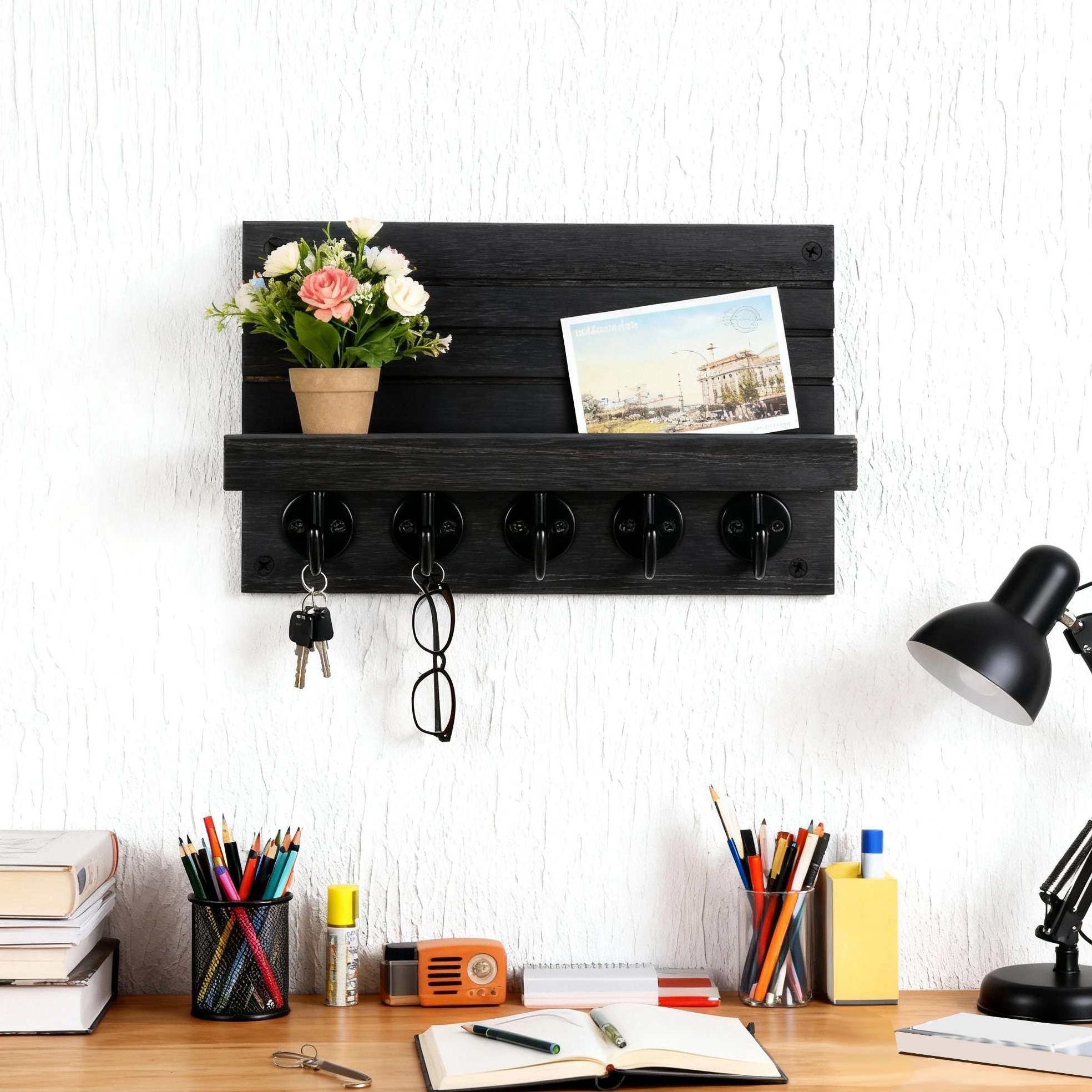 Soporte decorativo para llaves y postales con estante, estante de madera montado en la pared con 5 ganchos, bolsas colgantes, abrigos, paraguas para entrada