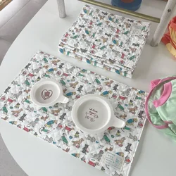 Alfombrilla comedero antideslizante para perros y gatos