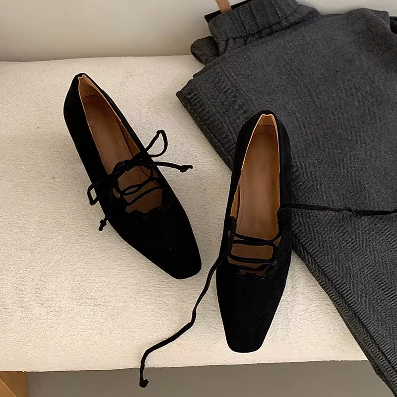 Zapatos para perros con punta cuadrada y tacón de bloque - imagen 4
