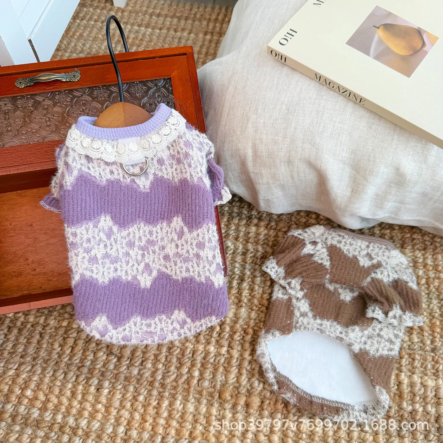 Camiseta encaje terciopelo invierno para gatos y perros pequeños - imagen 2