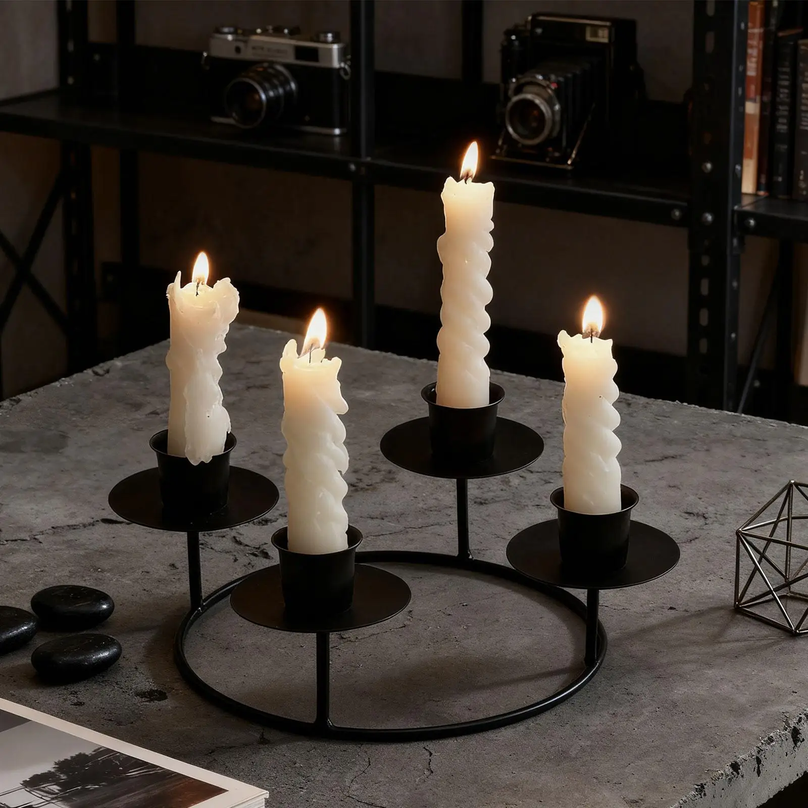 4 Arms Candle Holder Decorative Candle Stand European Candlestick Holder Candlelight Stand for Living Room Home Bedroom Party