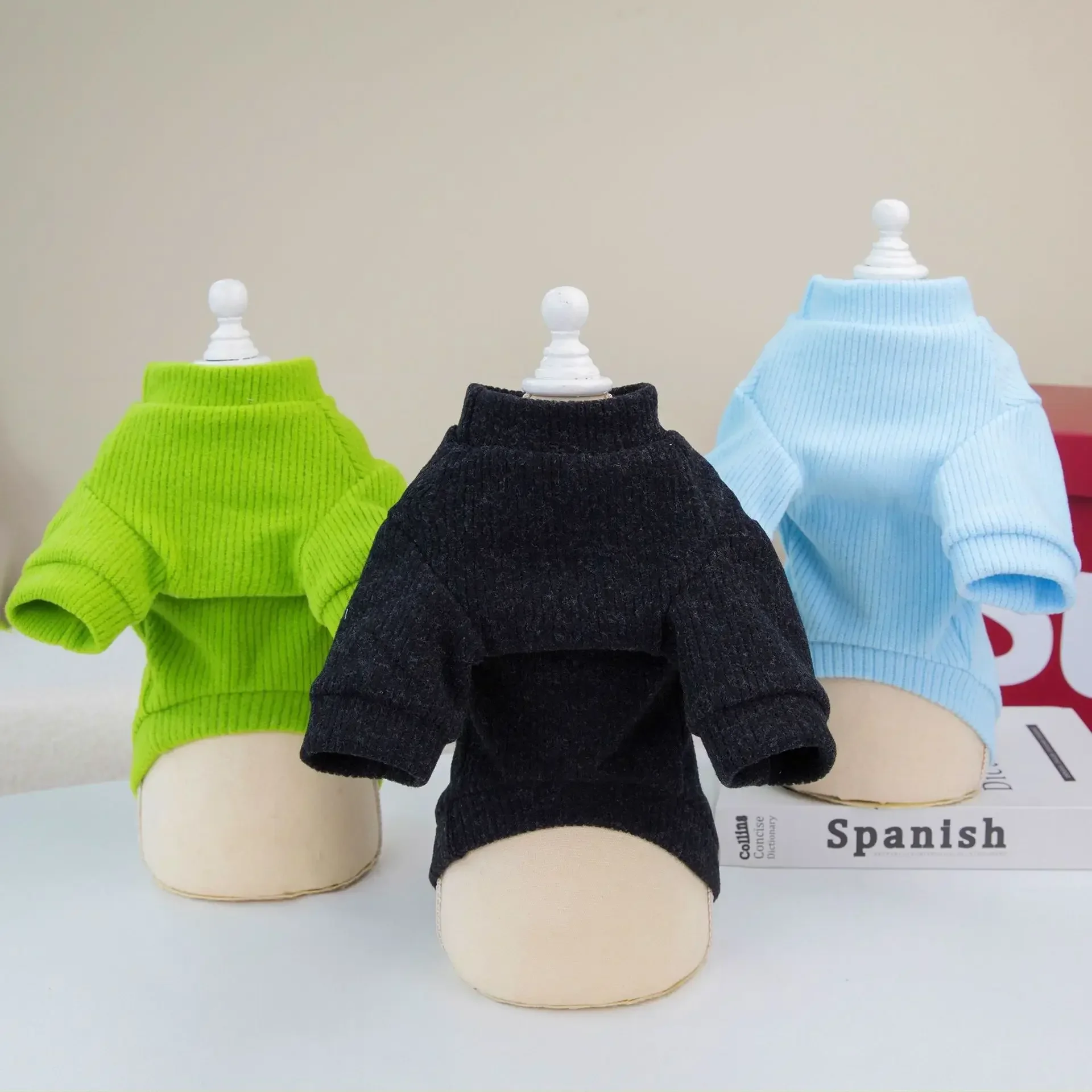 Ropa de otoño e invierno, ropa para cachorros, suéter para mascotas, perro, oso de peluche, Sudadera con capucha, Chaqueta de punto para gato, suéter grueso de oso de peluche - imagen 2