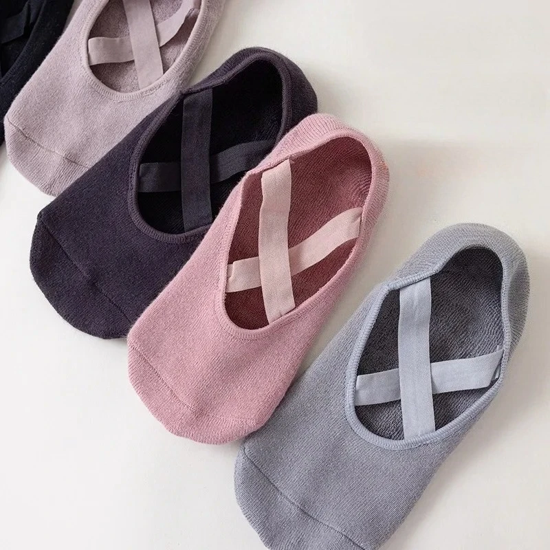 Calcetines de Yoga profesionales para mujer, calcetines antideslizantes de silicona para Ballet y Pilates, calcetines deportivos de baile transpirables con espalda descubierta - imagen 5