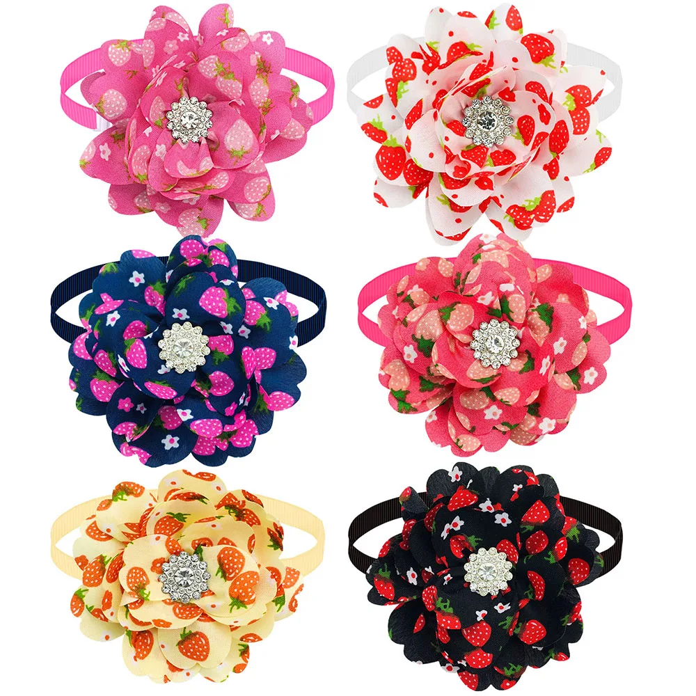 50 Uds. Pajaritas para perros con flores grandes, pajaritas a la moda, Collar a la moda para perros, productos de aseo para mascotas, accesorios para perros pequeños - imagen 4
