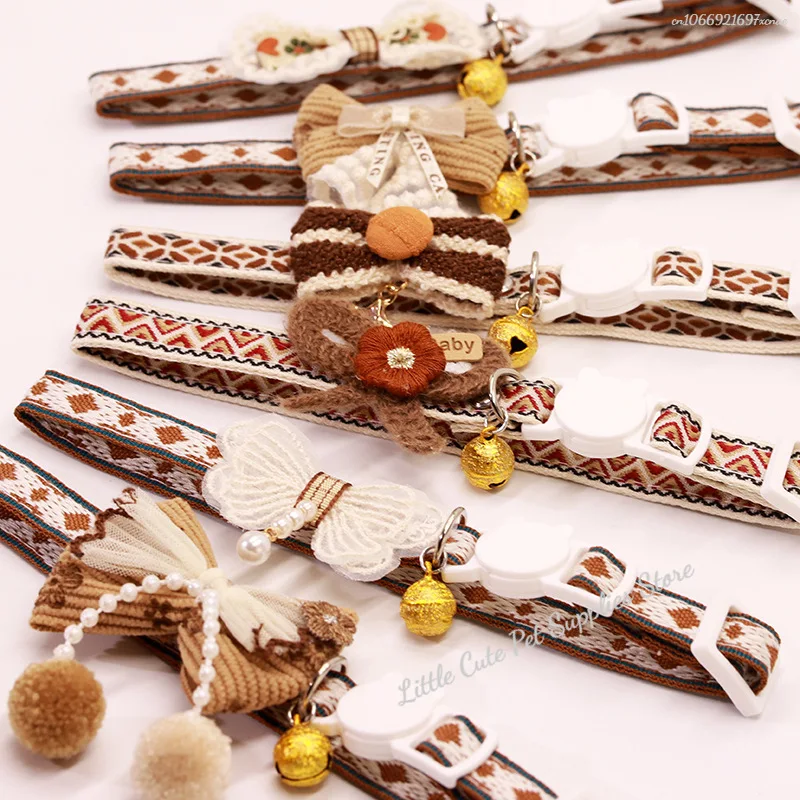 Collar seguro para gatos con campana, pajarita, cierre de seguridad desmontable, accesorios para mascotas, Collar de encaje para gatitos, gatos, cachorros, perros pequeños - imagen 3