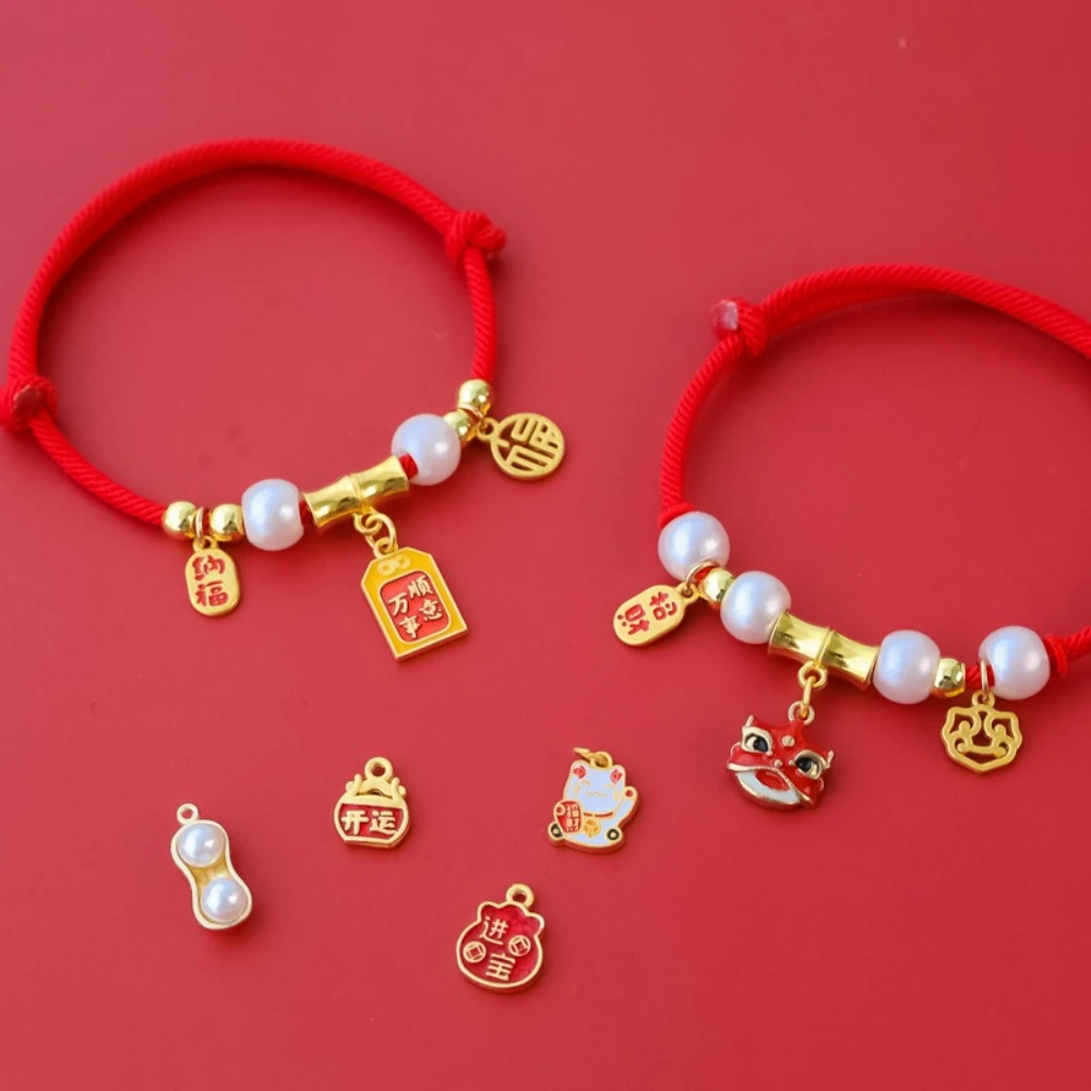 Collar para gatos tejido rojo duradero – Fortuna del Dragón, cómodo - imagen 4
