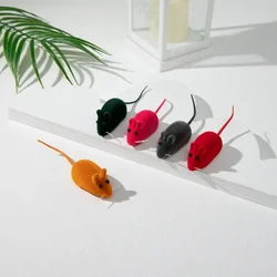 Juguetes para gatos: ratones de goma con sonido interactivo divertido