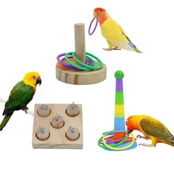 Juguete masticable para loro con columpio, bola y anillos