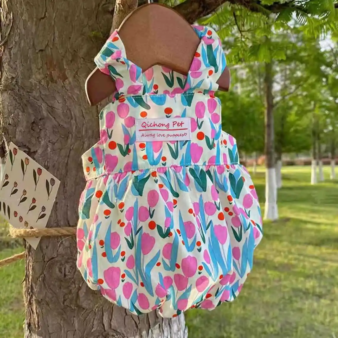 Falda de calabaza para mascotas, chaleco con tirantes de princesa y flores, Teddy Yorkshire Schnauzer, ropa para perros pequeños y gatos, falda fina con brotes para perros - imagen 4