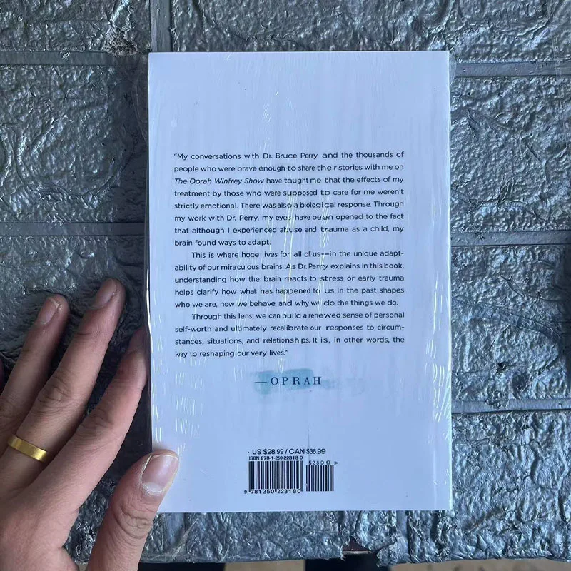 Portada del libro ¿Qué le ha pasado? con diseño inspirador