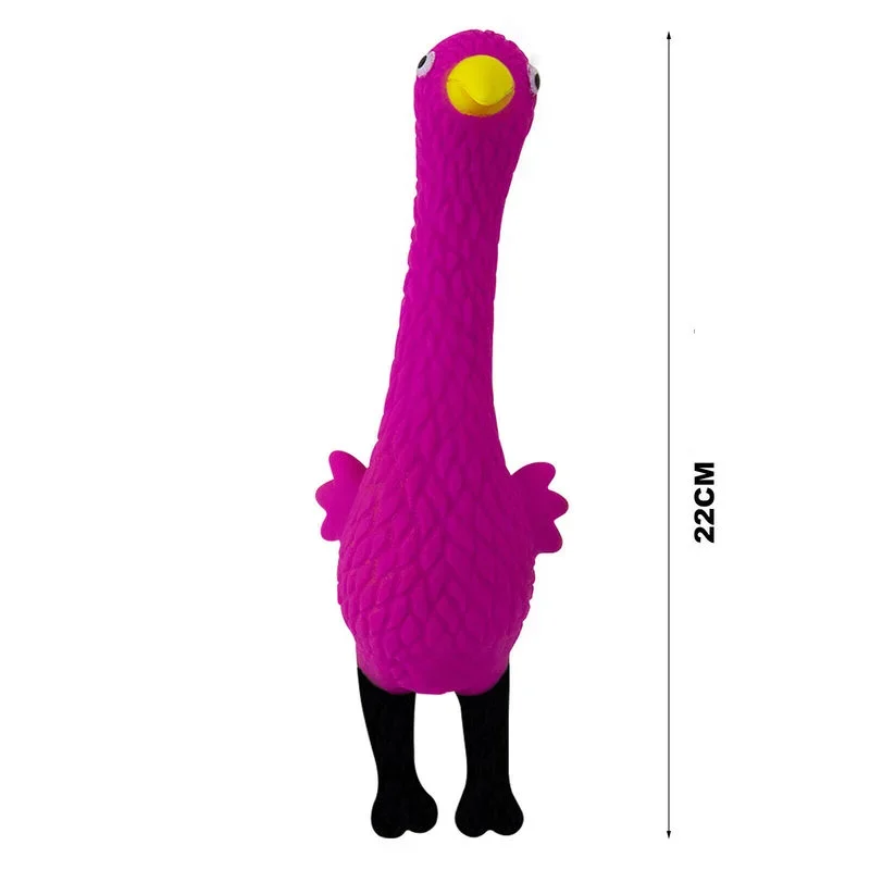 Cachorro jugando con el mordedor con sonido