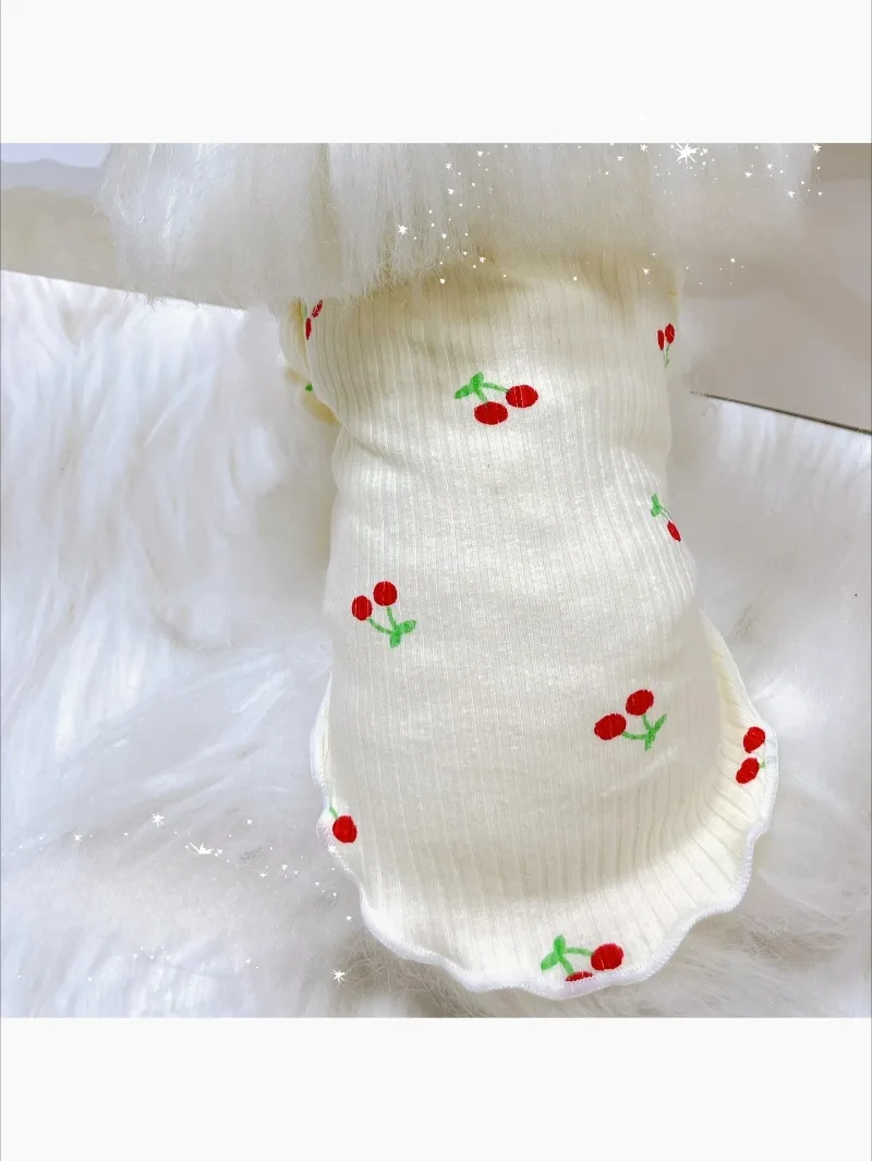 Ropa bonita para mascotas, camisa inferior con estampado de cereza, camisa de cuello alto con manga de burbuja de peluche, ropa elástica tejida para cachorros pequeños de oso - imagen 5