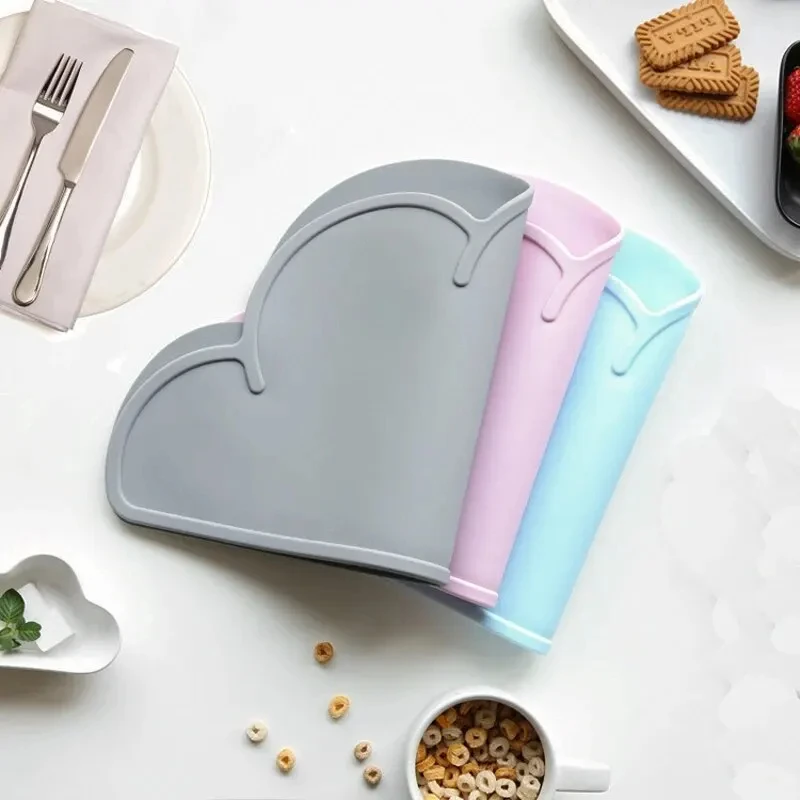 Tapete de alimentação para animais de estimação estilo nuvem, para gatos e cães, com antiderrapante, à prova d'água, vazamento de alimentos, fácil de limpar, jogos americanos de silicone - imagen 5