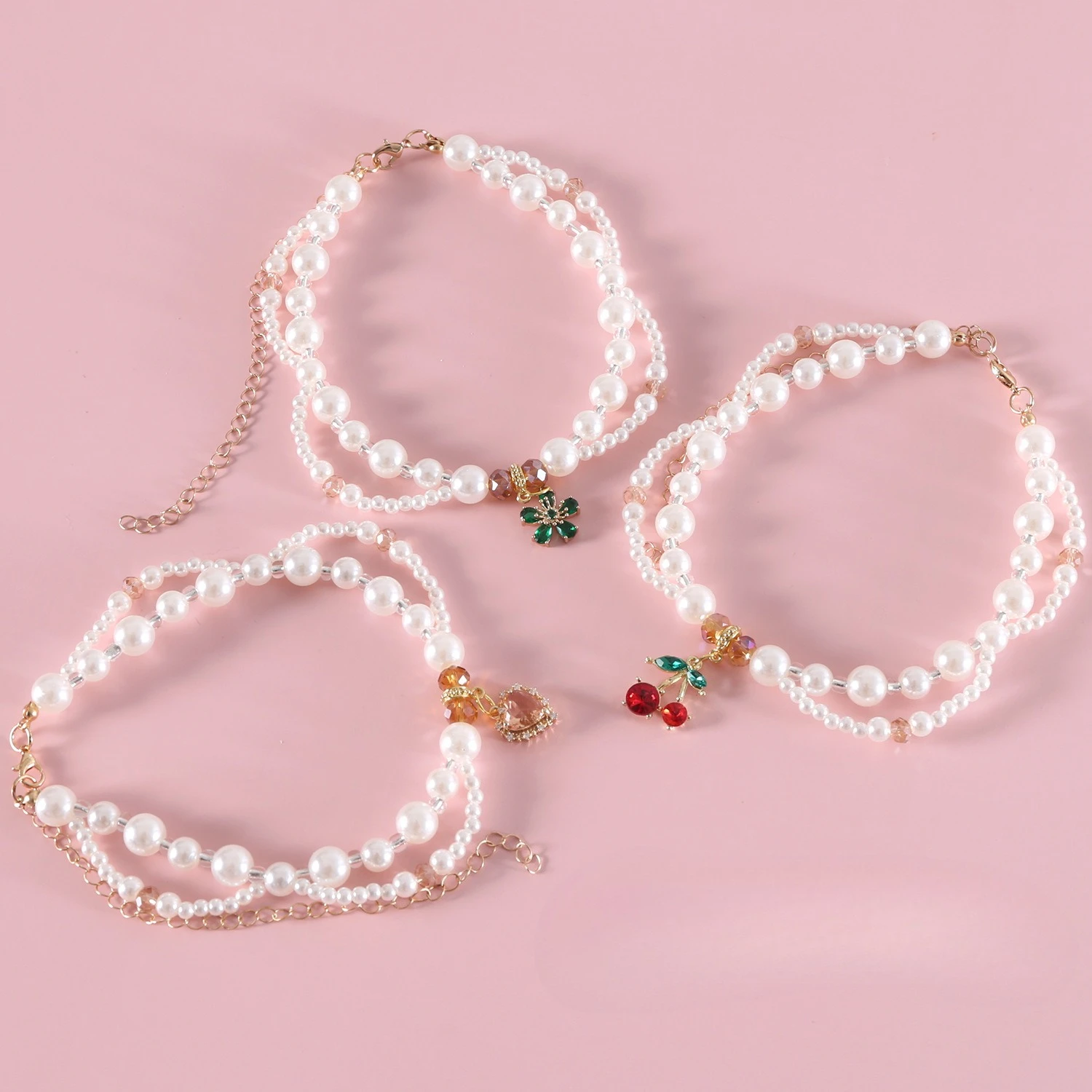 Collar de perlas para mascotas, bufanda con colgante de cereza y flor en forma de corazón, babero de princesa para cachorros y gatos, accesorios para cachorros