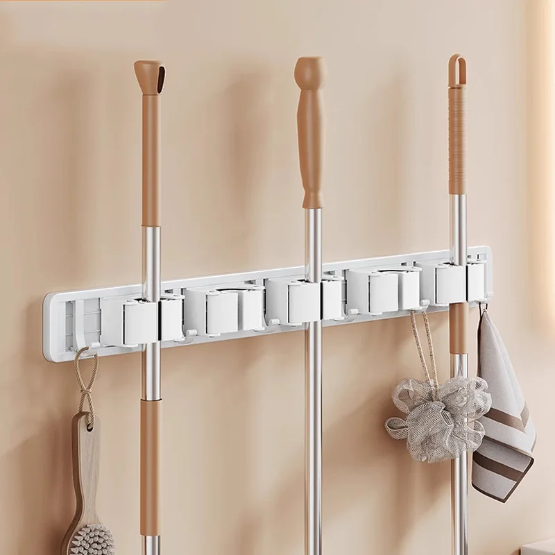 Organizador de fregona y escoba blanco, soporte para fregona, soporte para fregona, soporte para fregona fuerte montado en la pared, auto con 5 ganchos organizadores - imagen 2