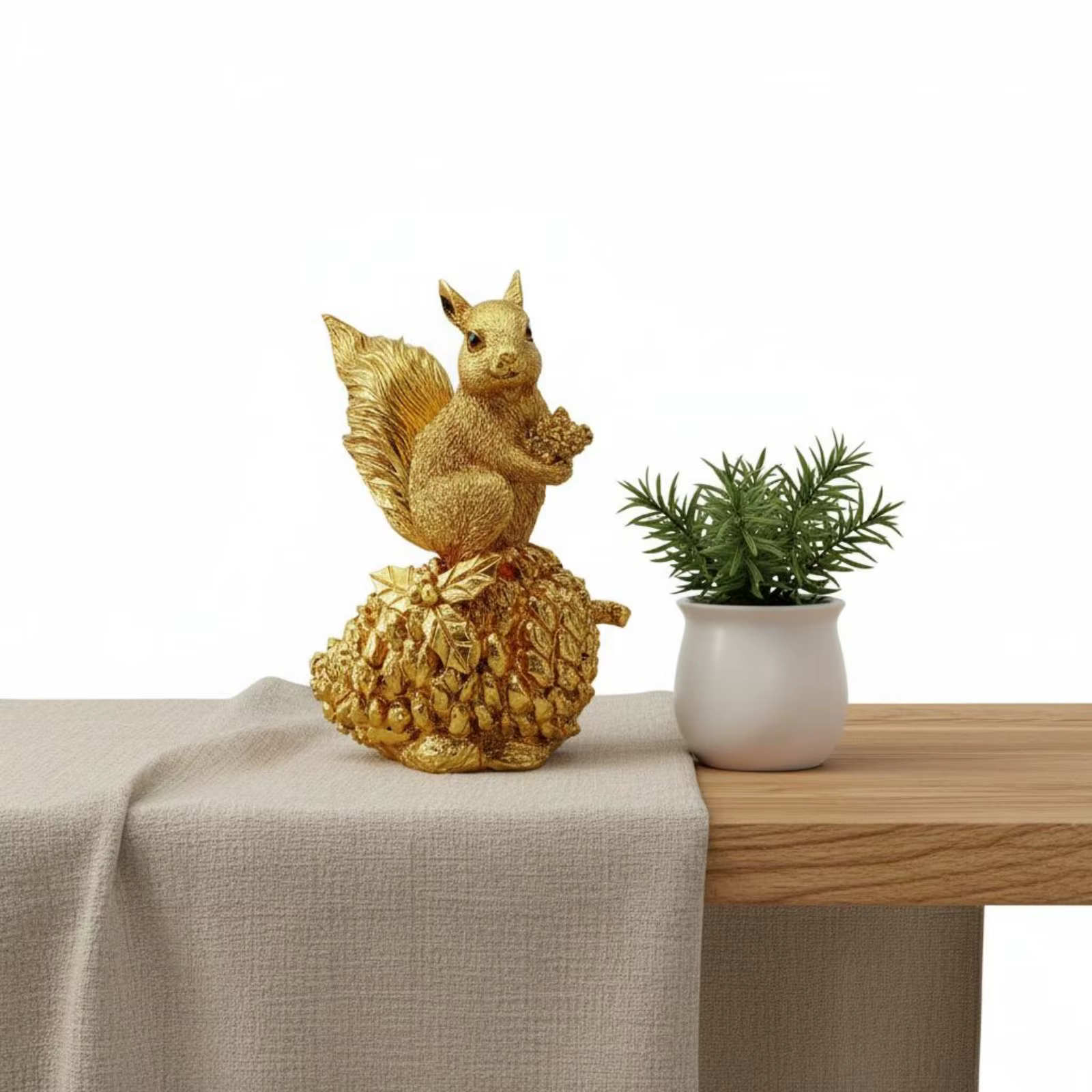 Escultura de ardilla realista para jardín – Resina resistente