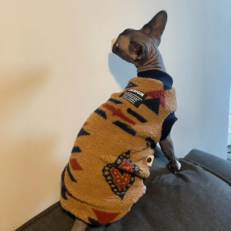 Chaleco cálido navideño para gatos Suéter de gato Gatito Polar cálido Mangas cortas Sudadera marrón Ropa de gato de patas cortas Abrigo verde para suministros de gato Devon Rex - imagen 4