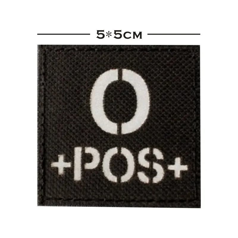 Parche IR reflectante tipo sangre, insignia para brazalete, reconocimiento de primeros auxilios, apliques de costura tácticos, parches decorativos A B O AB - imagen 2
