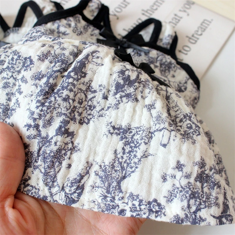 Vestidos de verano de algodón antiguo para cachorros, cuello en V, estampado de tinta, ropa para perros pequeños y medianos, chaleco con pajarita Floral, vestidos transpirables para gatitos - imagen 5