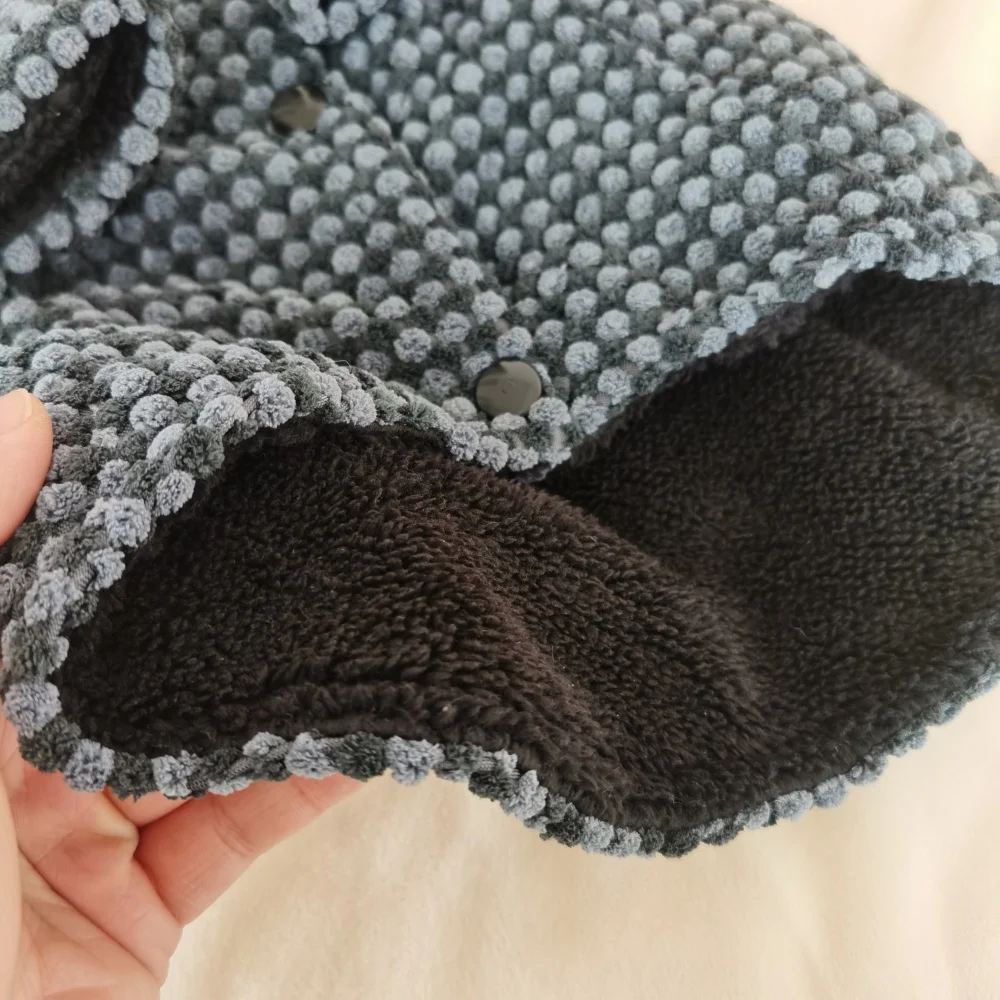 Chaqueta de vellón cálida para gato Sphynx Ropa de gato sin pelo Elegante abrigo de invierno cómodo Suéter engrosante Cárdigan para gatitos Perros - imagen 5