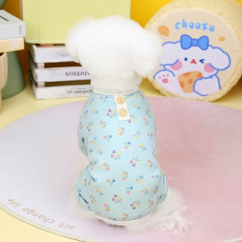 Monos cálidos de invierno para perros, ropa de cuatro patas a la moda para perros, pijamas con estampado de flores para cachorros, monos suaves y bonitos para gatos, monos para mascotas - imagen 3