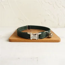 Collar de gato personalizado con grabado gratuito, correa para mascotas a juego, hebilla de Metal de contactos personalizados, Collar para mascotas de terciopelo verde