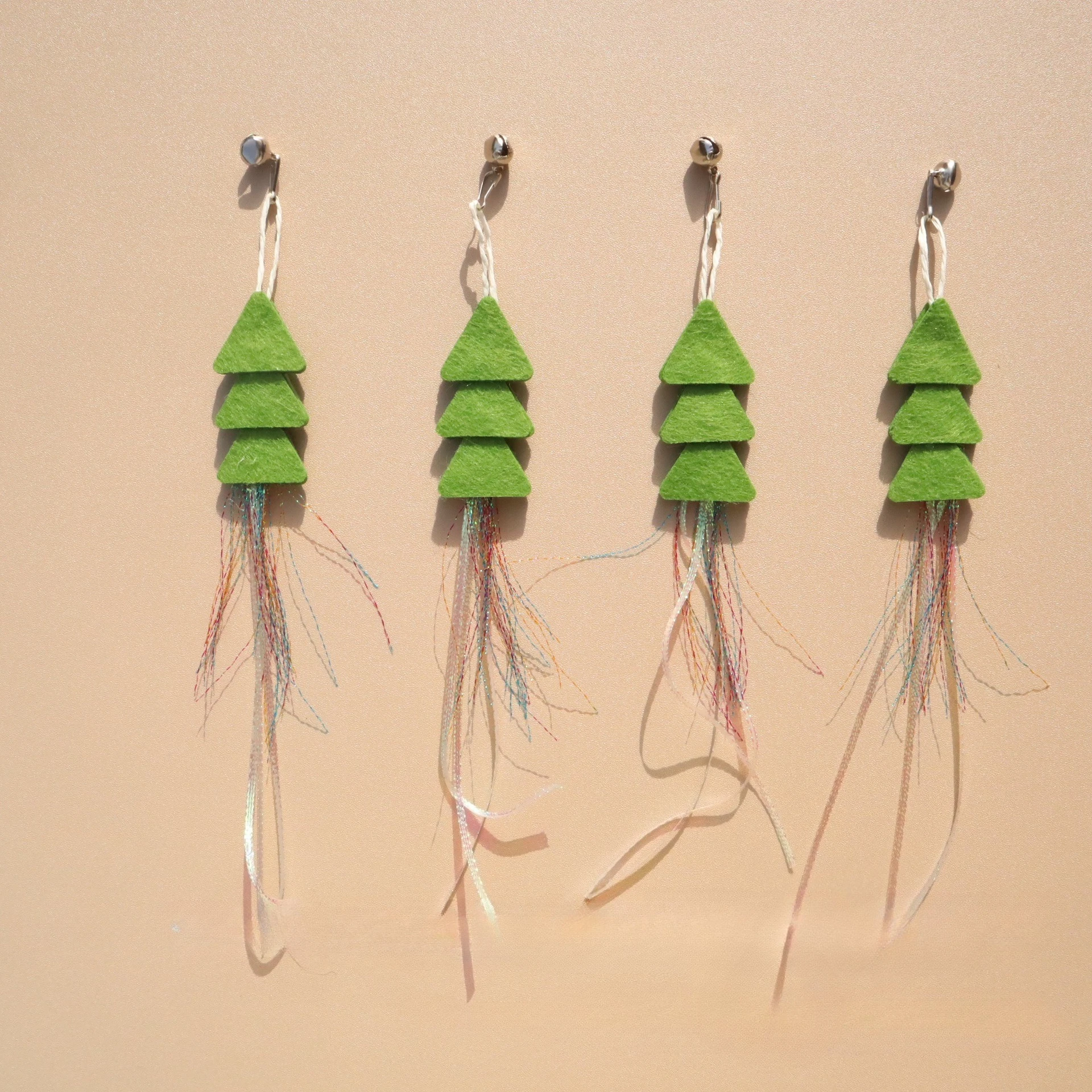 Árbol de Navidad verde para gatos, juguete interactivo para mascotas, 3 uds., reemplaza la cabeza, palo de burlas para gatos - imagen 4