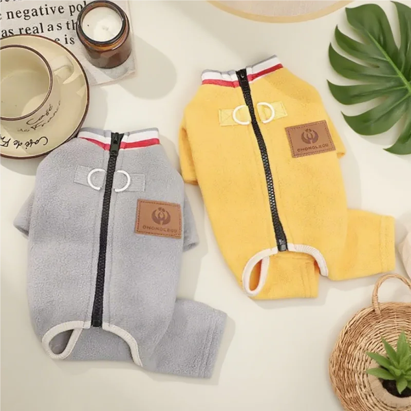 Monos cálidos de invierno para perros, ropa de cuatro patas para perros sólidos a la moda, monos suaves y bonitos para cachorros, pijamas de gato de peluche, monos para caniche para mascotas