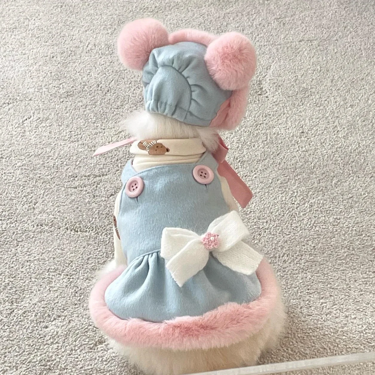 Instagram-vestido de invierno para perro, falda de lana azul y rosa, dobladillo de piel de conejo, orejas de oso, cuello Halter, sombrero de perro, pinzas para el pelo