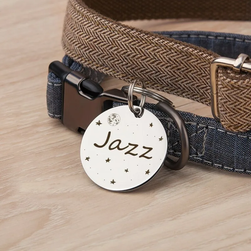 Etiqueta de identificación personalizada para perro, gato, luna y estrella, nombre con símbolos grabados en la parte delantera y trasera para Collar de mascotas personalizado, abalorio de Metal antipérdida - imagen 3
