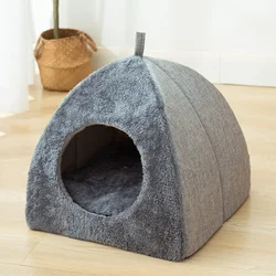 Nido triangular para gatos y perros pequeños – Cama cerrada acolchada