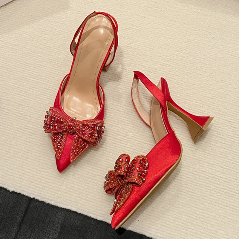 Zapatos con tacón rojo y lazo de lentejuelas para gatos y perros - imagen 5