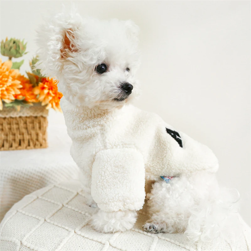 Ropa de invierno con letras a la moda para Bulldog Francés, sudadera esponjosa a prueba de viento, forro polar grueso transpirable, abrigo para perro de Nueva York - imagen 4