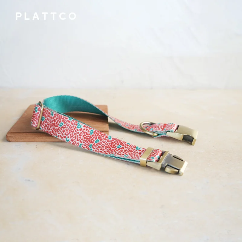 PLATTCO Collar de perro de diseño único estampado LEOPARD ROJO con hebilla de bronce de alta calidad 5 tamaños PDC332Br