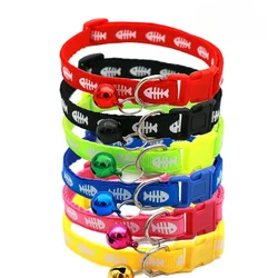 Collar con campana hueso de pescado para perros pequeños y gatos