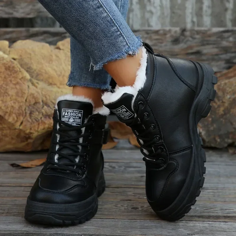 Botas deportivas cálidas para mujer, botines cortos de felpa, zapatos de plataforma a la moda versátiles, zapatillas ligeras, invierno, 2024 - imagen 4