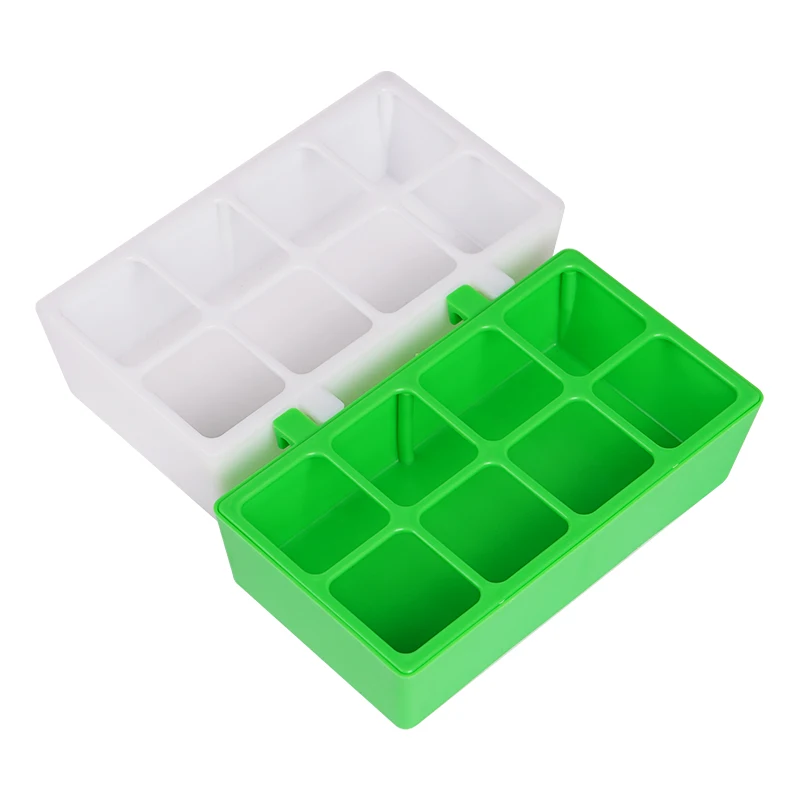 Cuenco colgante de agua para loros, pájaros y palomas, caja alimentadora para periquitos, jaula para mascotas, contenedor de comida de plástico, conveniente para comer o beber - imagen 4