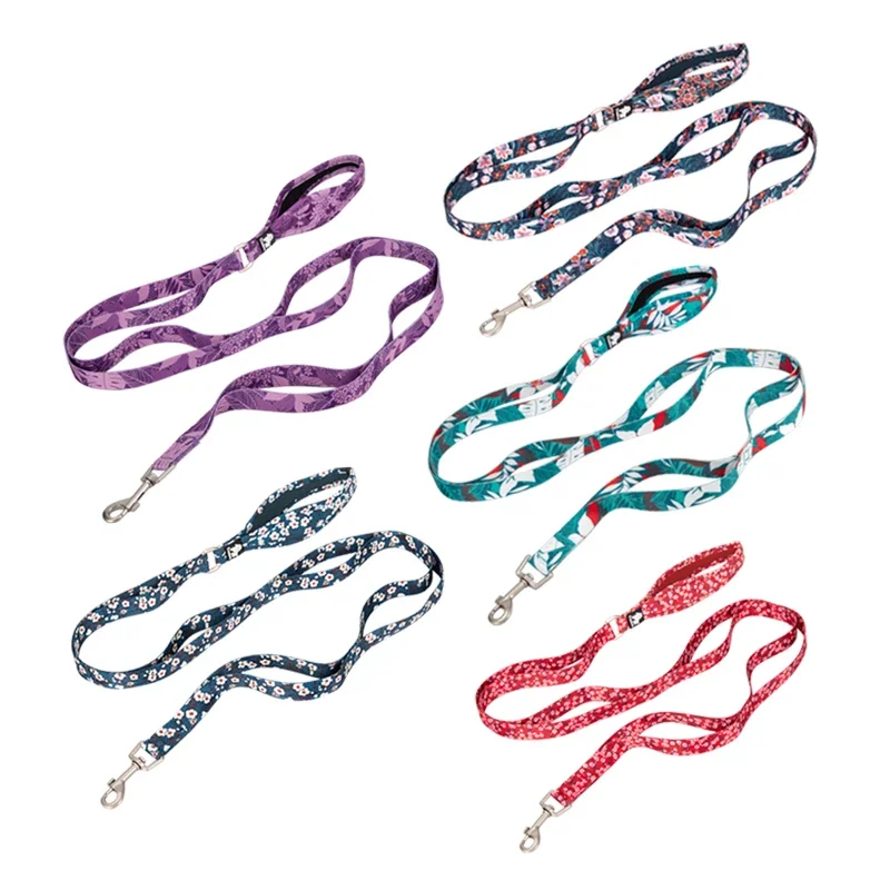 Winhyepet Correa para perro con estampado floral 140 CM Correa de arrastre para caminar para mascotas de estilo étnico duradero a la moda para todo tipo de perros - imagen 2