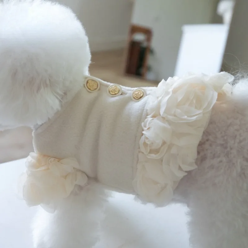 Abrigo de tela Rosa tridimensional para perro y mujer, ropa de peluche para cachorro, flor, Invierno