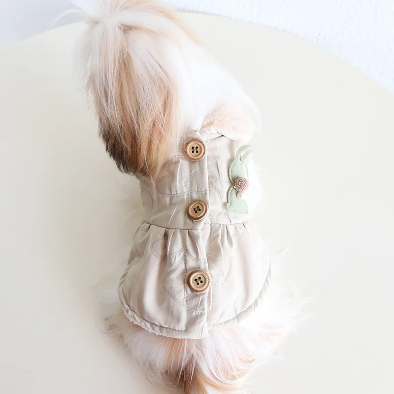 Falda de algodón con botones de madera para perros y gatos, ropa de mascotas para perros pequeños, suéter para cachorros, nueva flor de aire, Otoño e Invierno - imagen 4