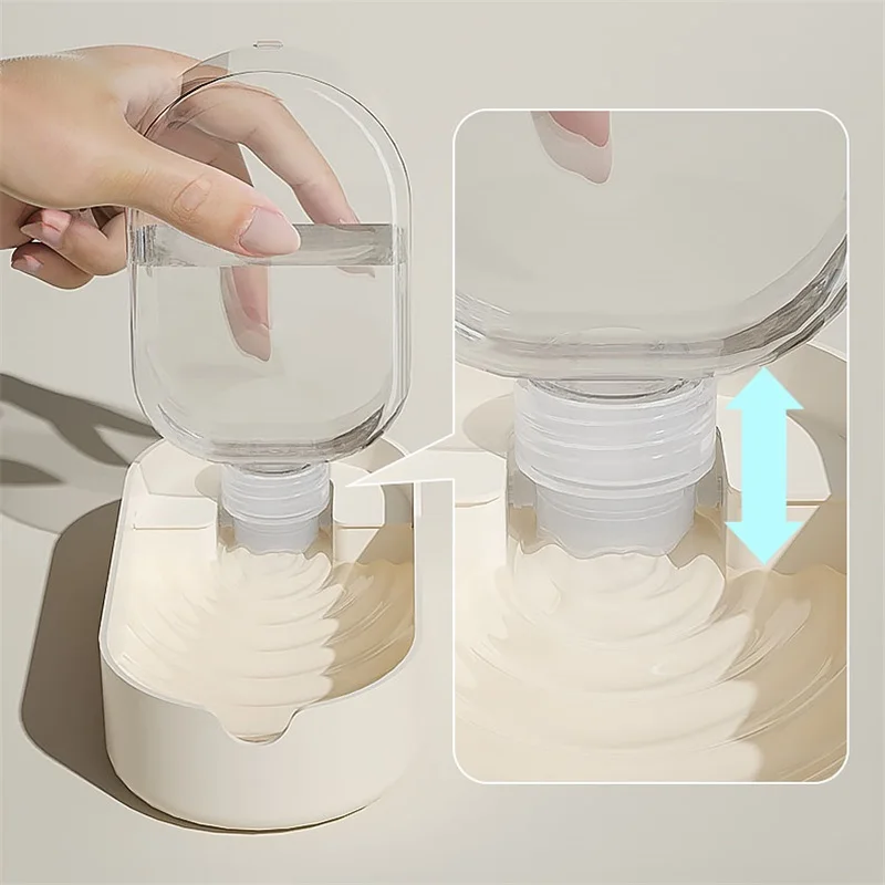 Botella de agua portátil 2 en 1 para perros, dispensador de agua para mascotas con contenedor de comida, cuenco para perros y gatos a prueba de fugas para senderismo, caminar y viajar - imagen 4