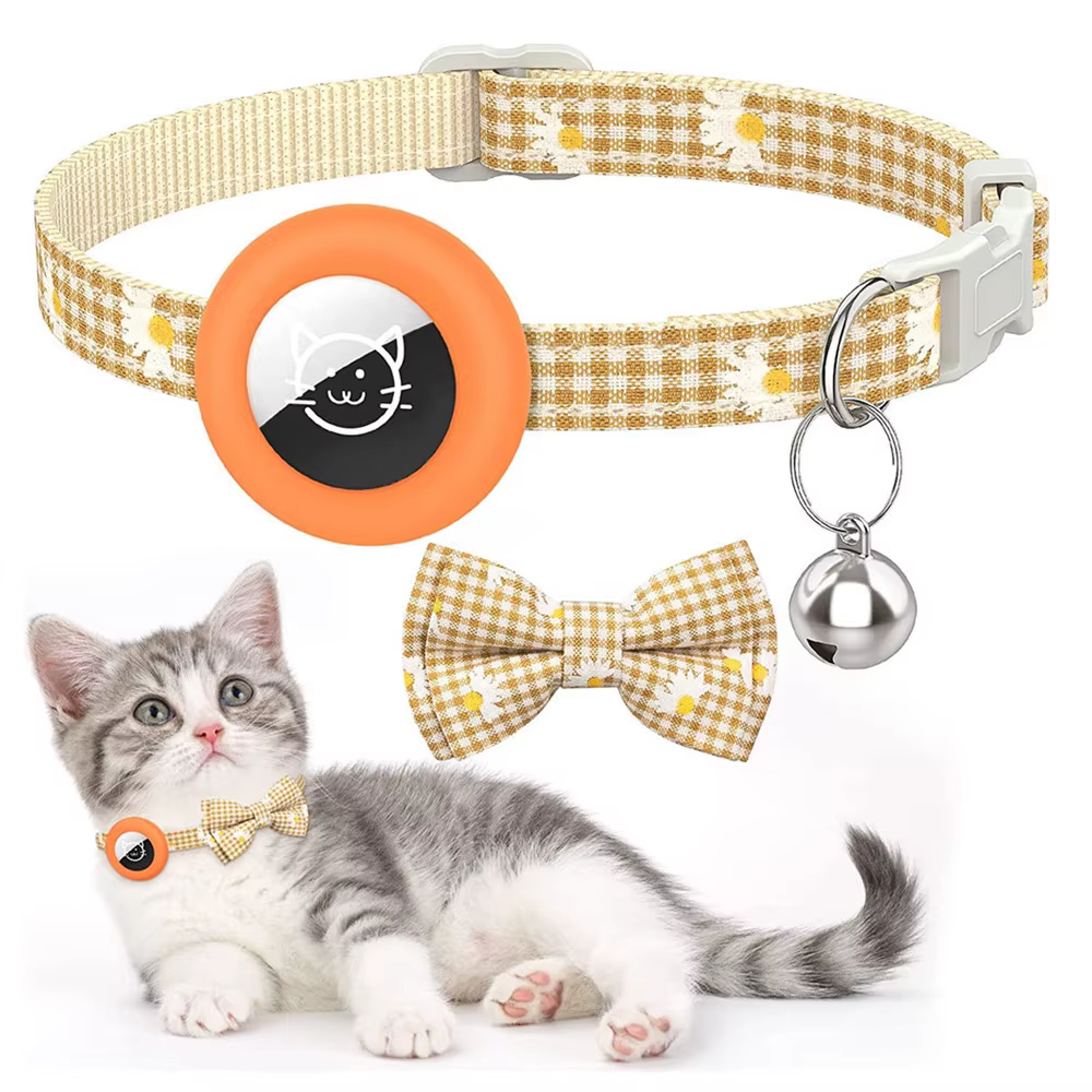Collar para gatos con AirTag – Estampado a cuadros, lazo y cascabel