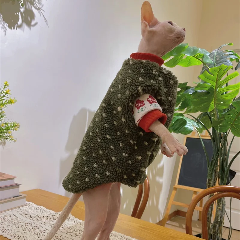 Suéter verde, camiseta interior roja, traje de Navidad para gato sin pelo en invierno, chaqueta polar gruesa cálida para disfraces dulces Devon Rex - imagen 2