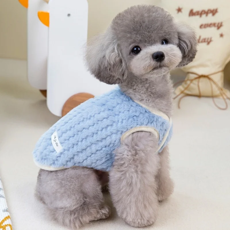 Abrigo cárdigan cálido de invierno para perros, ropa suave de felpa para perros, chaqueta lisa bonita para cachorros, chaqueta con capucha para gatos a la moda, chaleco para mascotas, trajes para perros