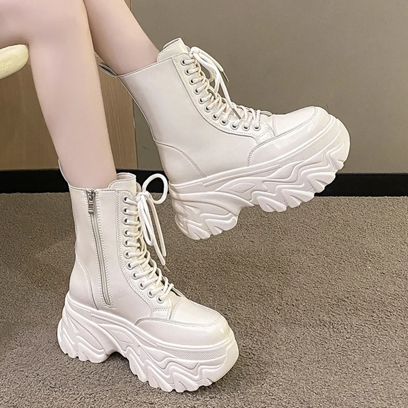 Botas de plataforma superalta Punk para mujer, Botines de tacón grueso con cordones, color blanco y negro - imagen 3
